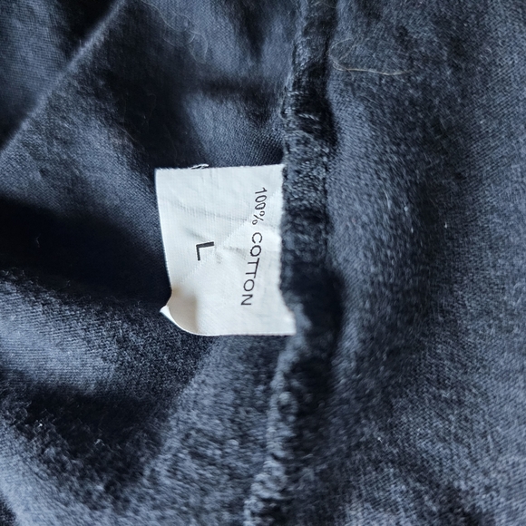 Ripple Junction Shadow and Bone Graphic Tee - Dark Wash Hot Topic Netflix - Picture 7 of 7